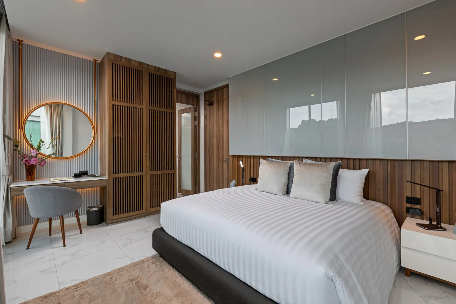 Luxurious 4-Bedroom Villa for Sale in Rawai | SD15072551 — Thumbnail 9