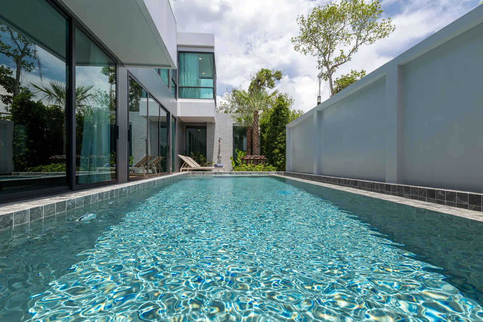 Luxurious 4-Bedroom Villa for Sale in Rawai | SD15072551 — Thumbnail 19