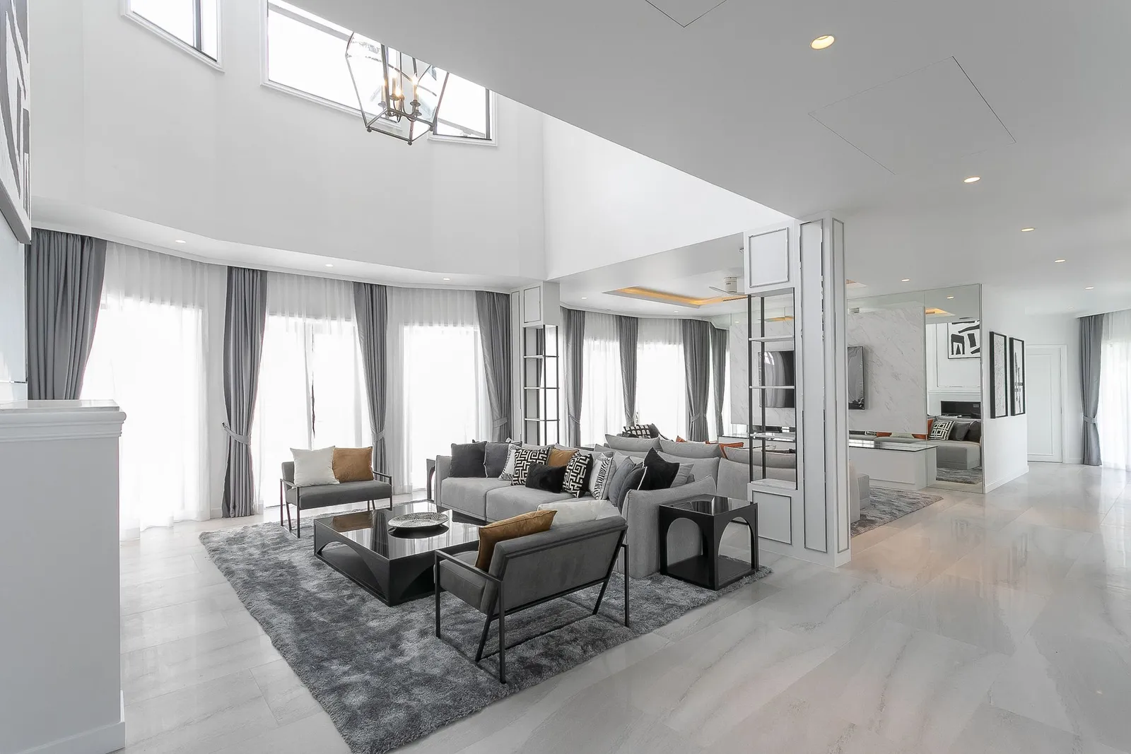 Luxurious 5-Bedroom Villa For Sale | SC16072551 — Thumbnail 5