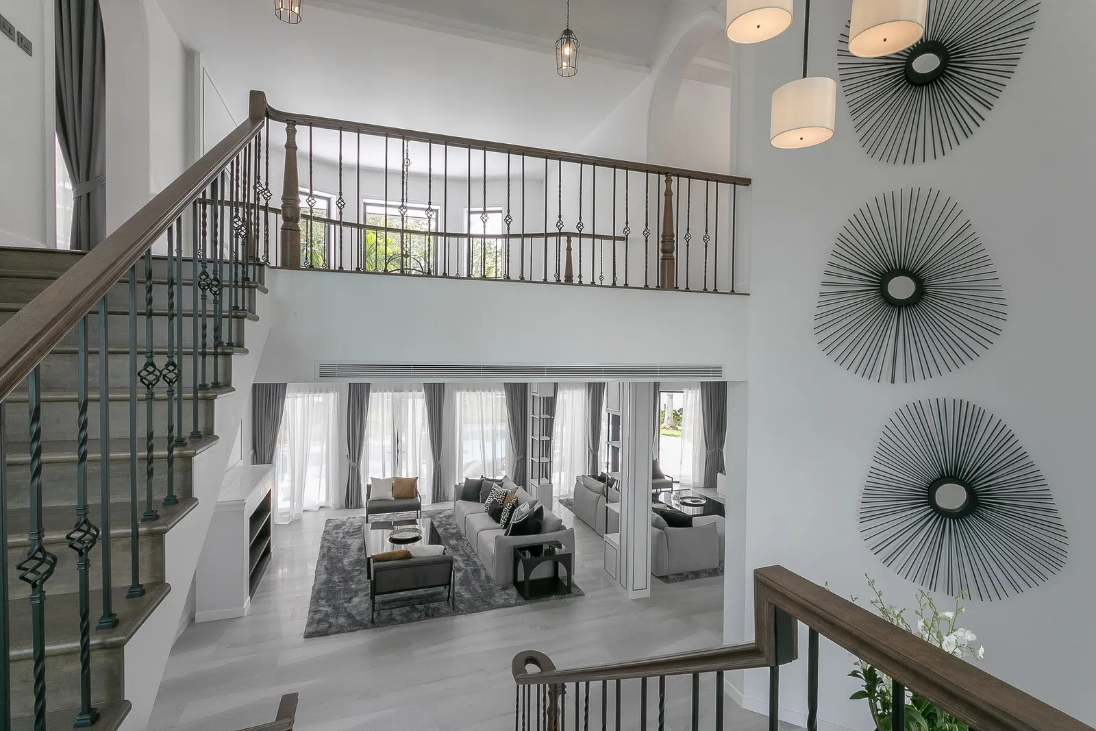 Luxurious 5-Bedroom Villa For Sale | SC16072551 — Thumbnail 6