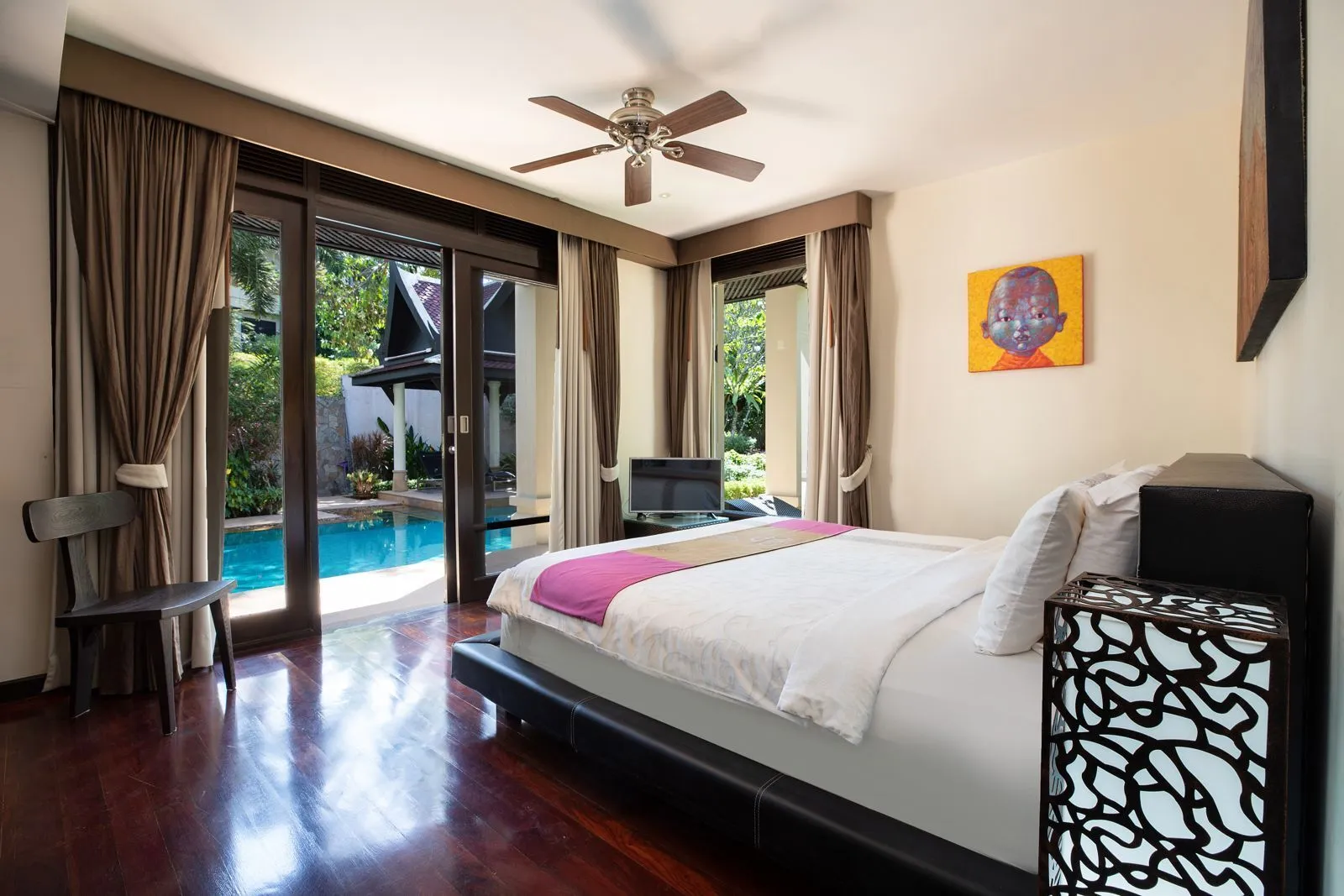 Villa for Longterm Rent in Maan Tawan Estate – Elegant 4-Bedroom by Layan Beach, Phuket — Thumbnail 9