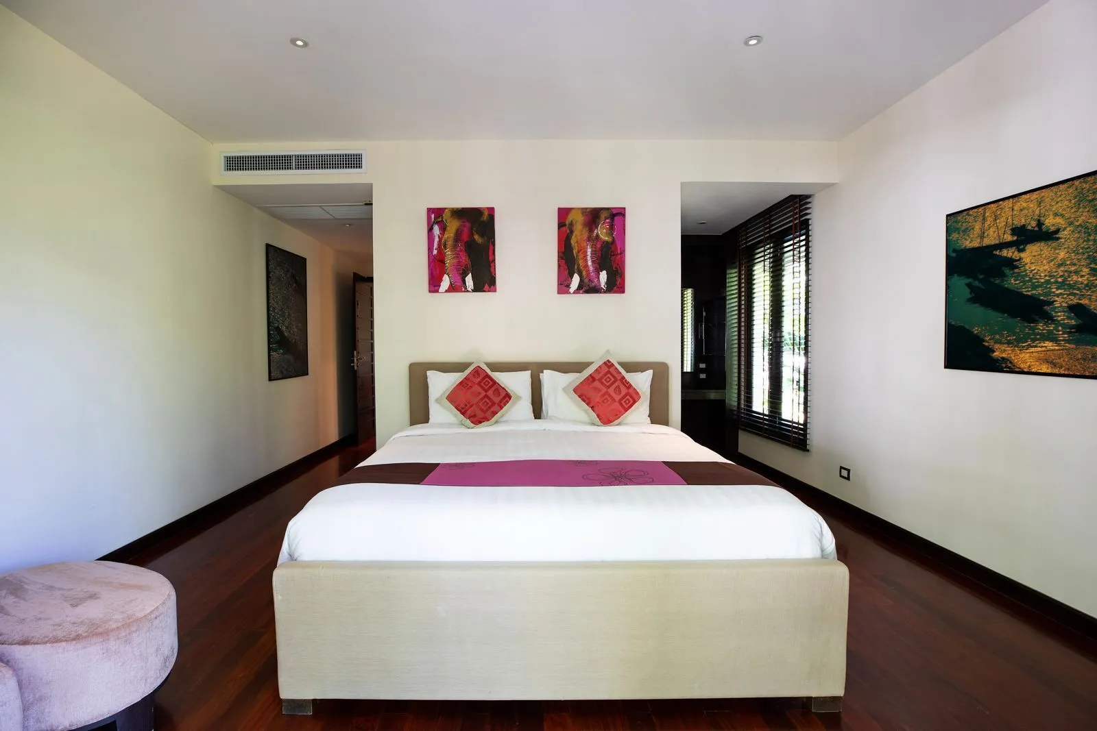 Villa for Longterm Rent in Maan Tawan Estate – Elegant 4-Bedroom by Layan Beach, Phuket — Thumbnail 13