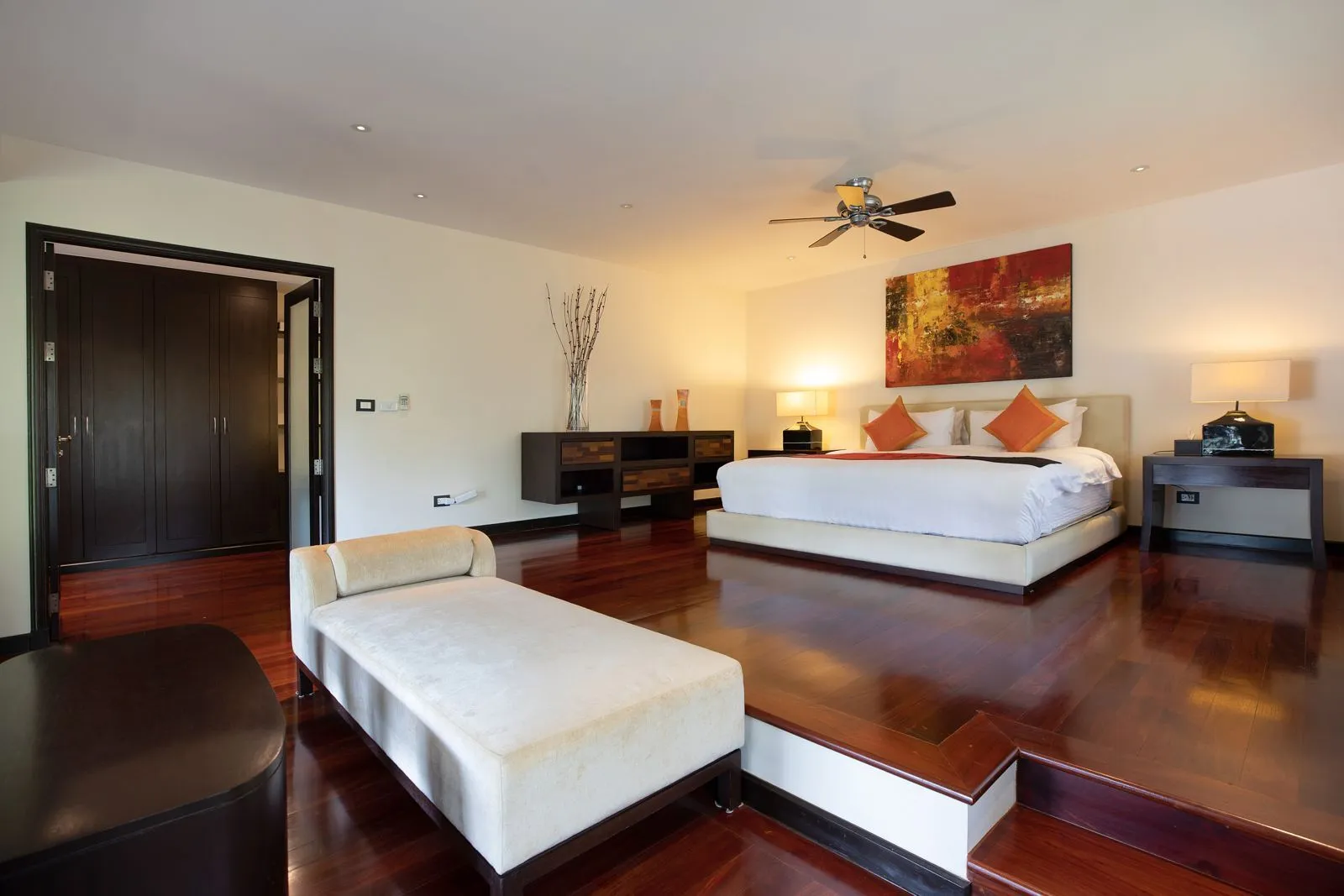 Villa for Longterm Rent in Maan Tawan Estate – Elegant 4-Bedroom by Layan Beach, Phuket — Thumbnail 22