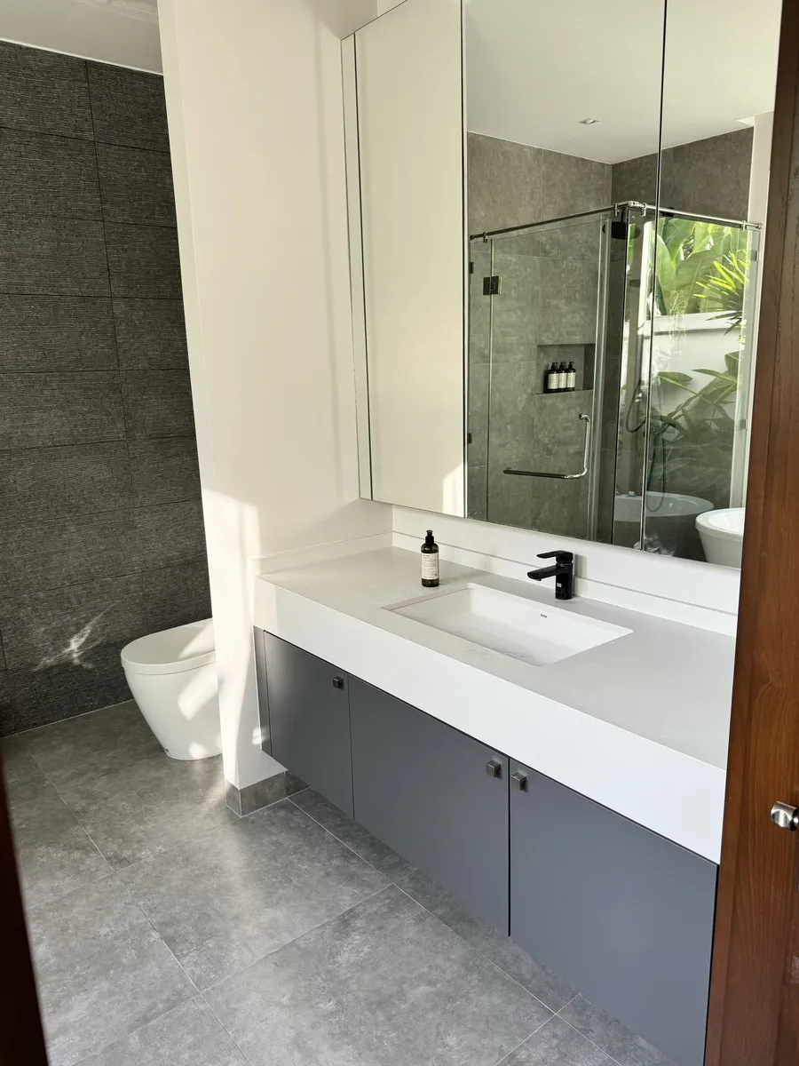 Botanica 3-Bedroom Luxury Pool Villa for Rent with Forest View near Layan, Phuket — Thumbnail 8