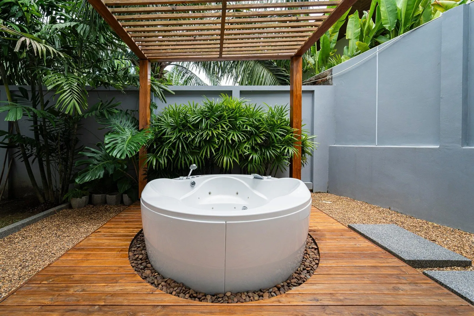 Modern 4-Bedroom Pool Villa for Rent in Pasak, Phuket – Short or Long-Term — Thumbnail 10