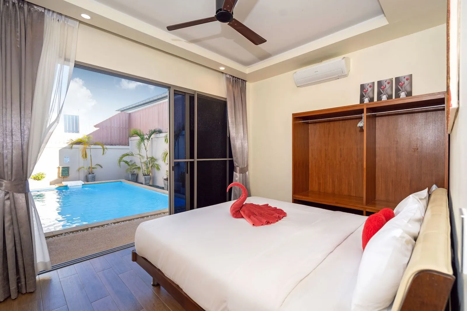Modern 2-Bedroom Pool Villa For Sale in Rawai, Phuket | SD23072504 — Thumbnail 3