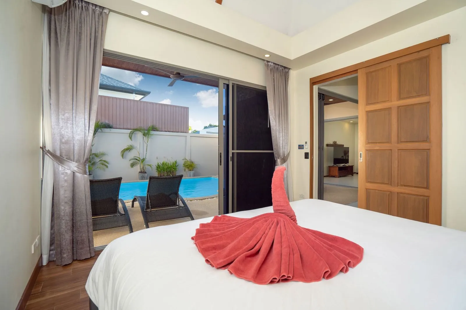 Modern 2-Bedroom Pool Villa For Sale in Rawai, Phuket | SD23072504 — Thumbnail 5