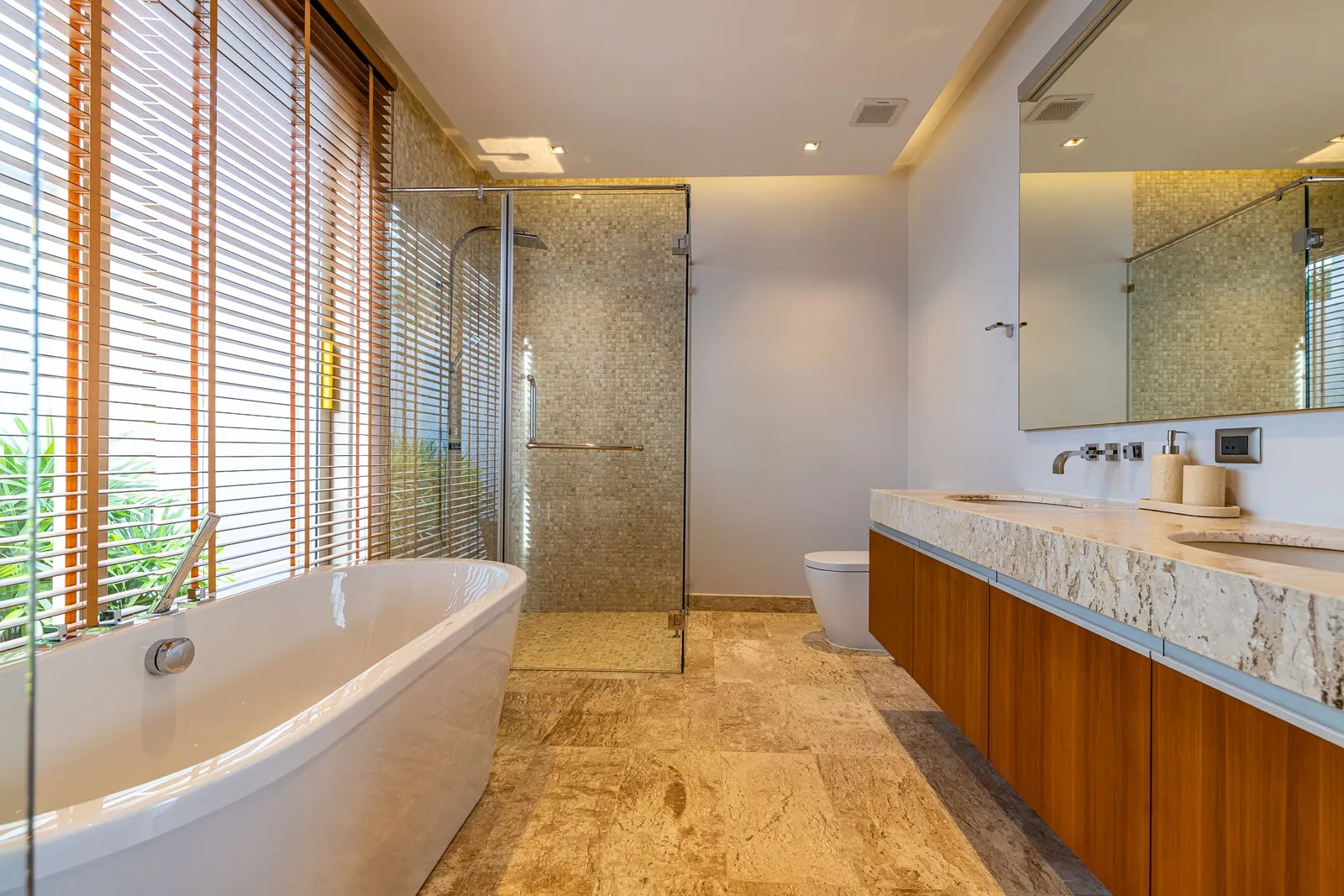 New 4-Bedroom Private Pool Villa for Rent in Botanica Foresta, Phuket — Thumbnail 11