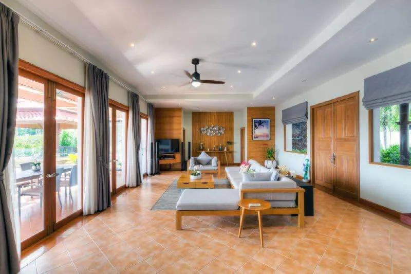 Spacious 5-Bedroom Pool Villa with Lake View for Rent in Laguna, Phuket — Thumbnail 2