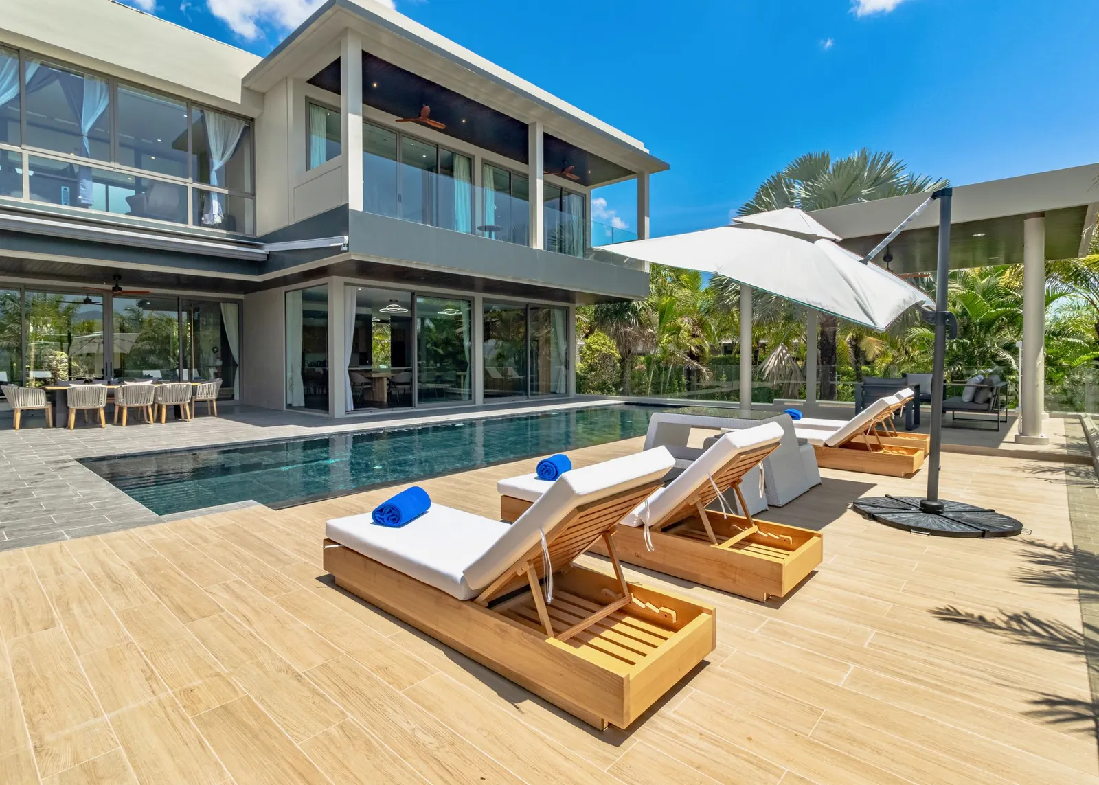Luxury Property: Stunning 5-Bedroom Villa for Sale in Layan, Phuket | SC04082551 — Thumbnail 17