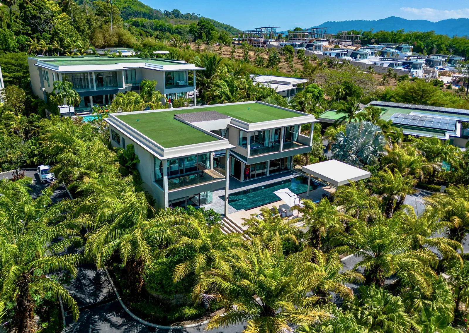 Luxury Property: Stunning 5-Bedroom Villa for Sale in Layan, Phuket | SC04082551 — Thumbnail 18