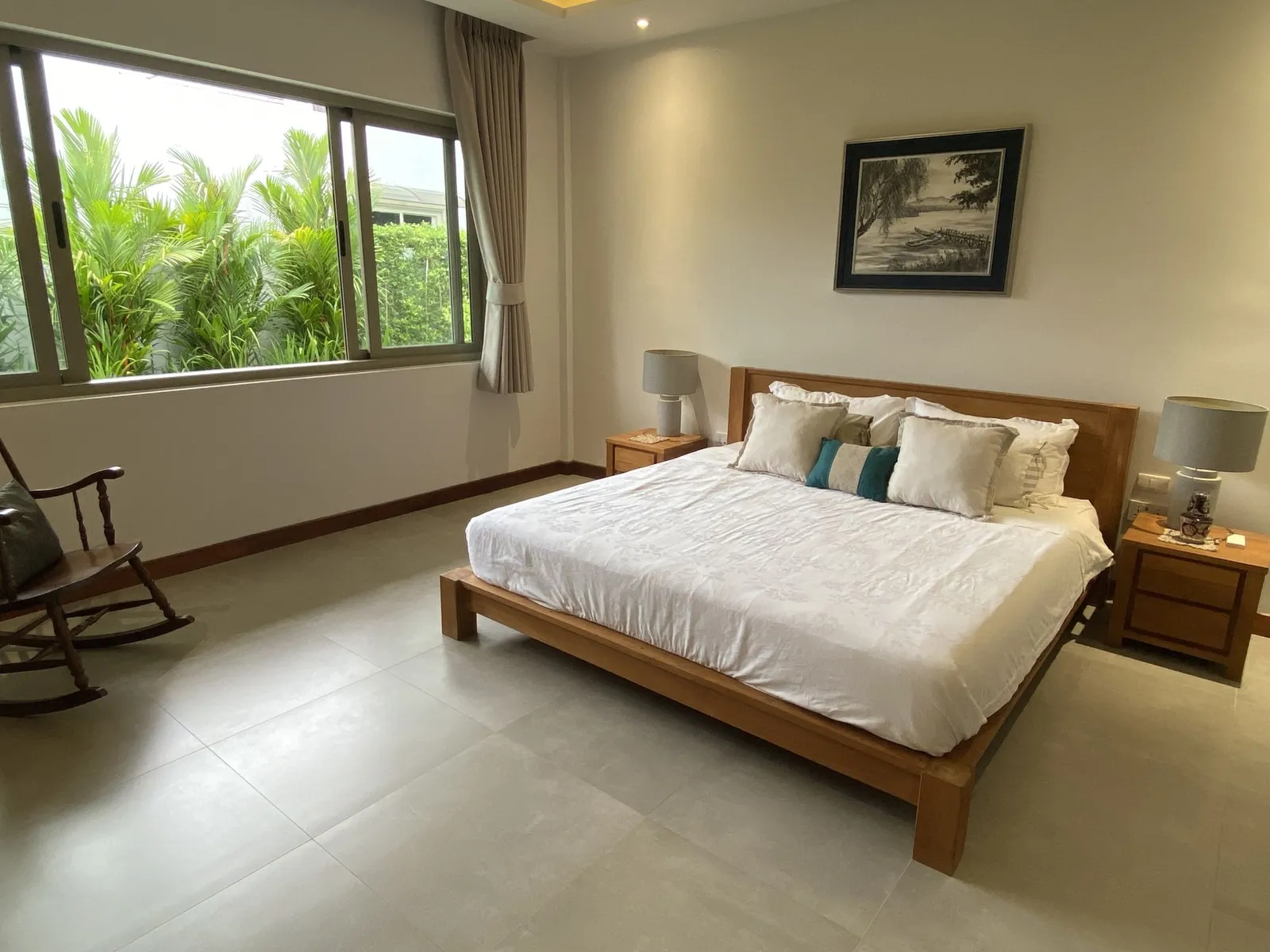 Luxurious 5-Bedroom Villa with Pool & Solar Panels in Pasak, Cherng Talay for Sale | SD28082550 — Thumbnail 4