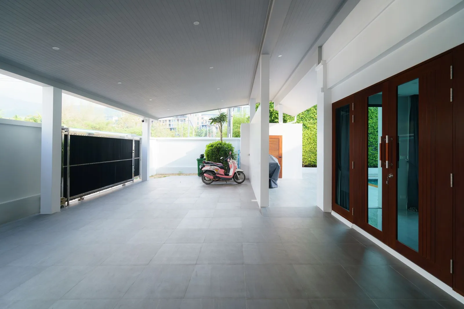 6-Bedroom Pool Villa for Sale in Surin Bangtao Phuket | SD14102501 — Thumbnail 10
