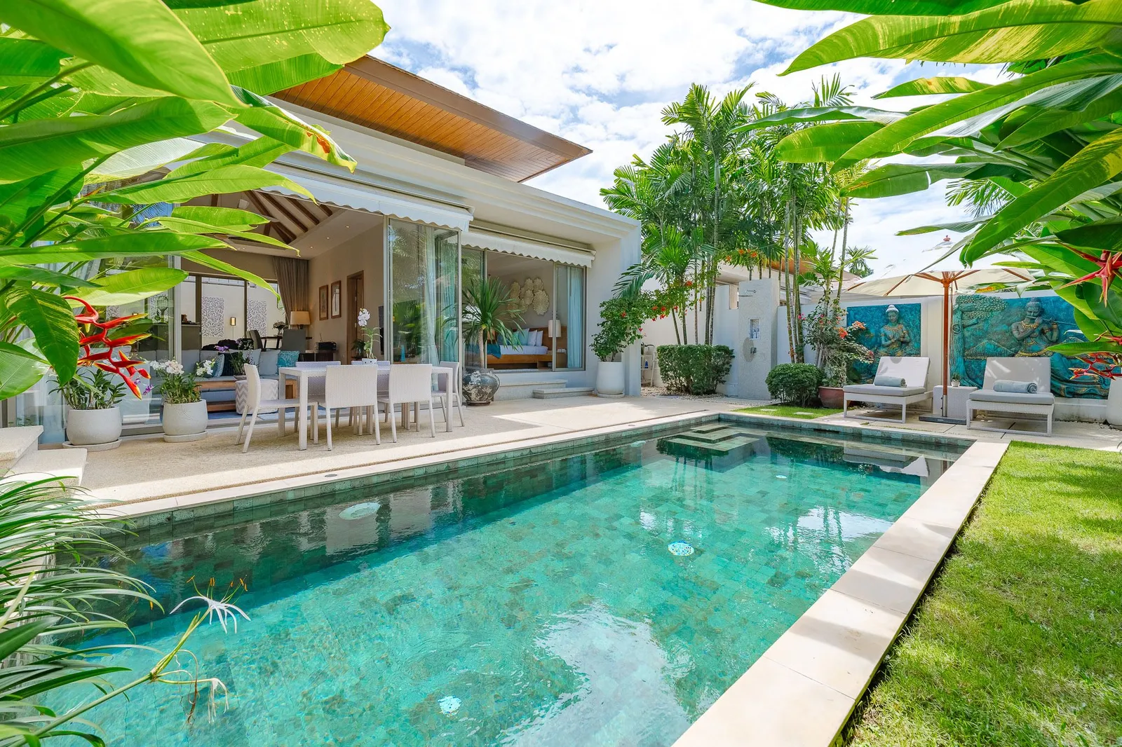 Trichada Villa for Sale in Phuket – Elegant Pool Villa | SD05112501 — Thumbnail 2
