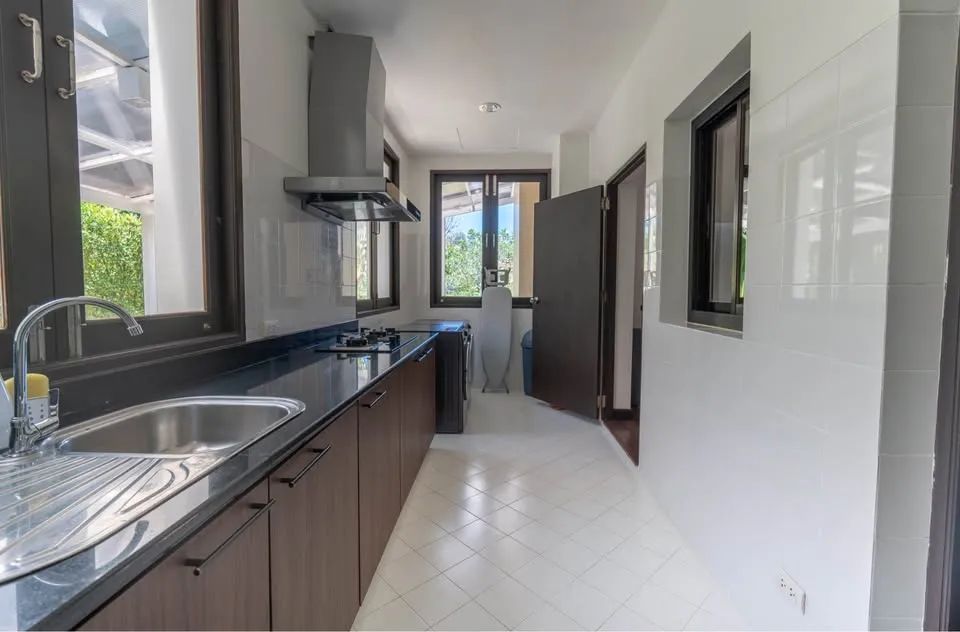 Laguna Village Lakeview – Elegant 4-Bedroom Pool Villa for Long-Term Rent — Thumbnail 8