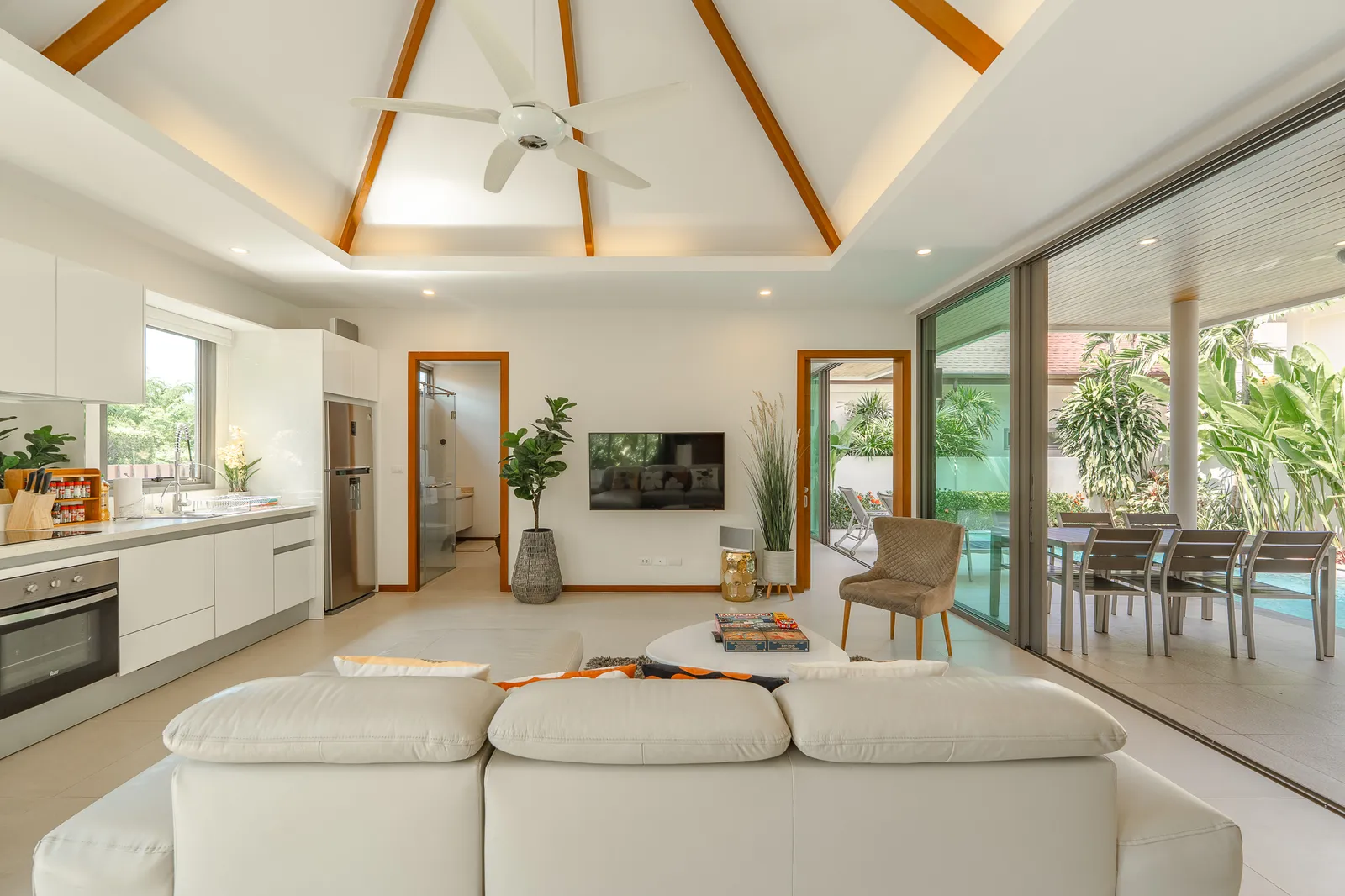 4-Bedroom Modern Pool Villa for Sale in Rawai, Phuket – KA Villa | BD16022602 — Thumbnail 17