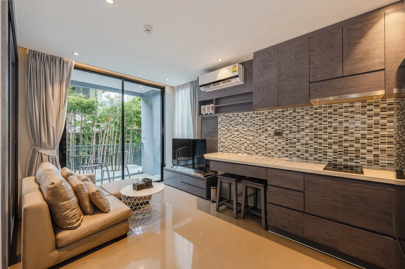 CityGate Kamala | Modern 1BR Condo for Rent, Walk to Beach | SD17022601 — Thumbnail 12