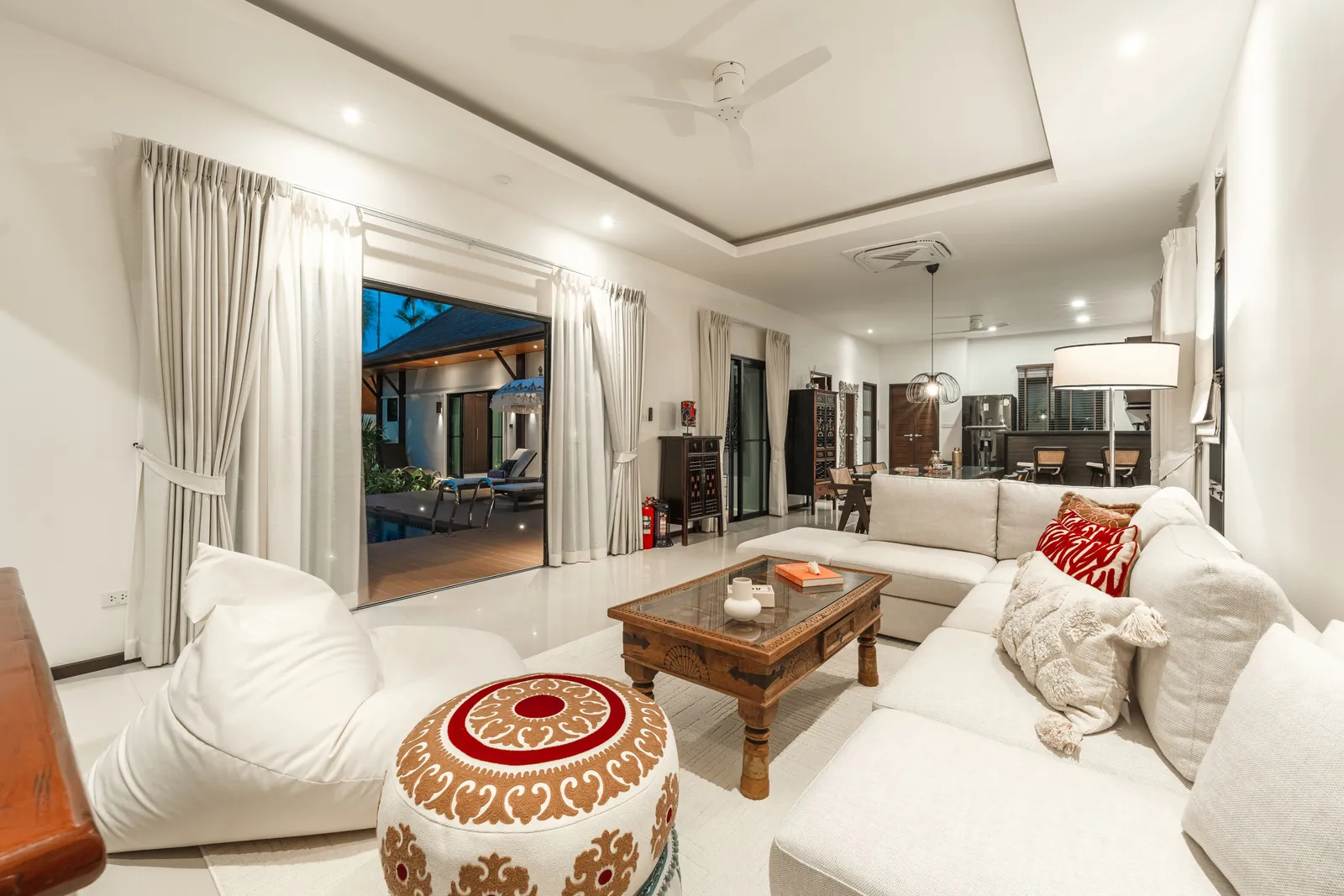Two Tara Villa near Layan Beach | 4-Bedroom Pool Villa for Rent — Thumbnail 5