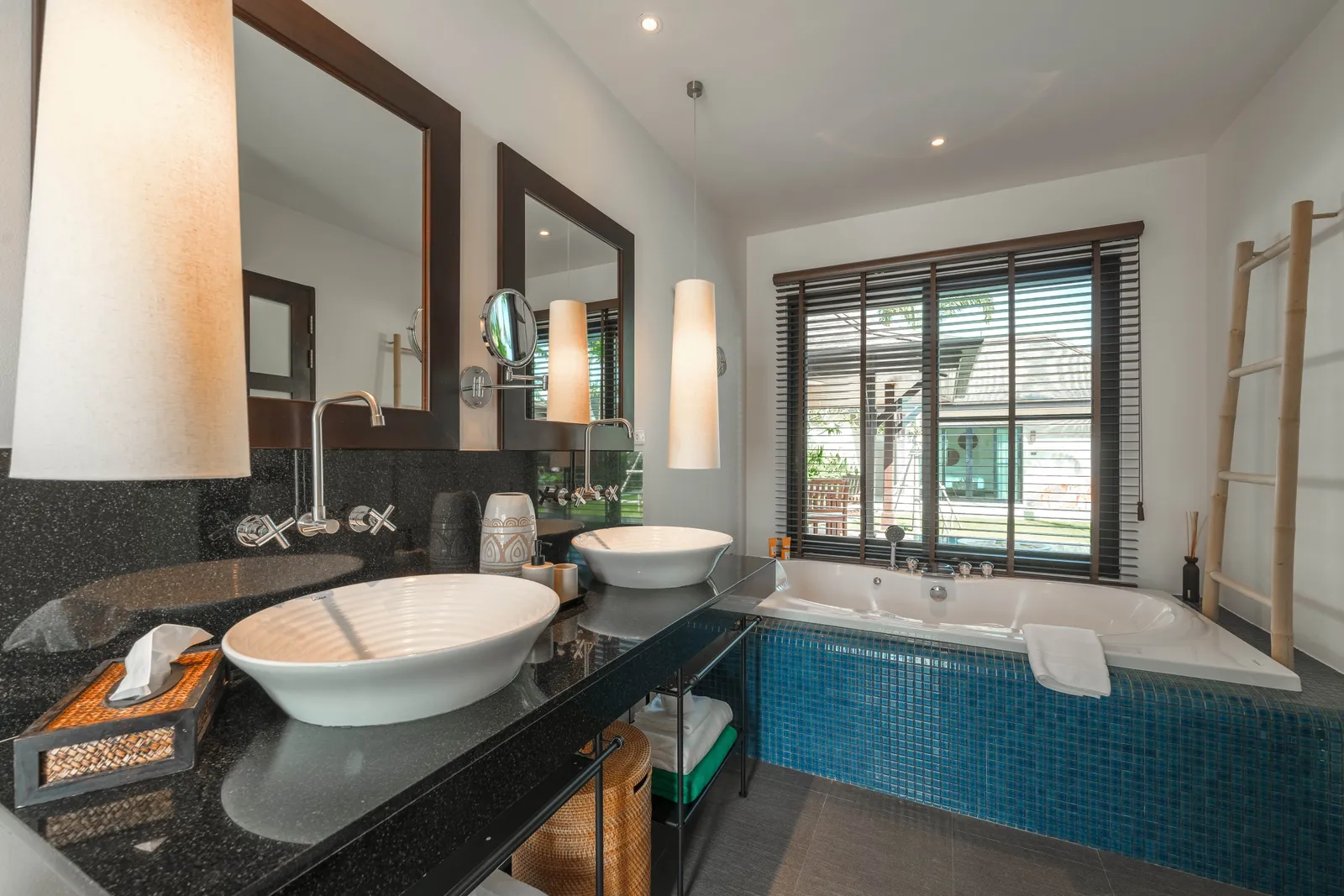 Two Tara Villa near Layan Beach | 4-Bedroom Pool Villa for Rent — Thumbnail 15