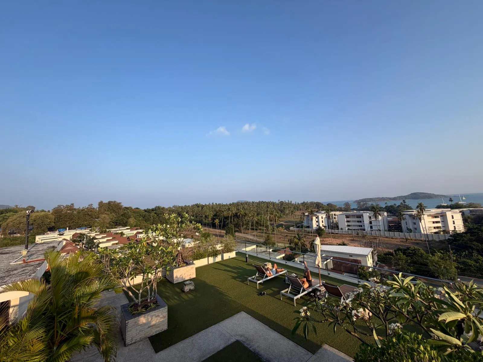 Seaview Condo at Babylon Sky Garden | Rawai Beach — Thumbnail 11
