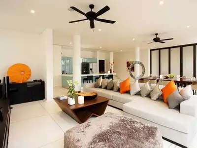 Luxurious 5 bedrooms villa – Beachfront – Based in Pa Khlok