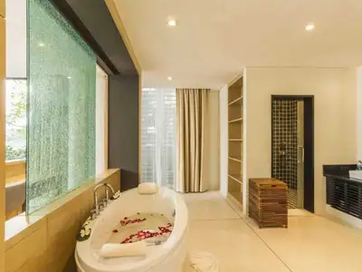 Luxurious 5 bedrooms villa – Based in Pa Khlok