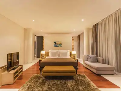 Luxurious 5 bedrooms villa – Based in Pa Khlok
