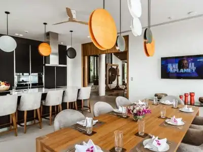 Luxurious 7 bedrooms villa – Based in Pa Khlok