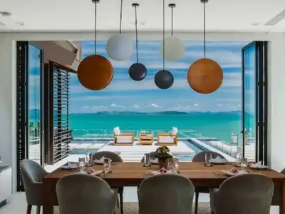 Luxurious 7 bedrooms villa – Based in Pa Khlok