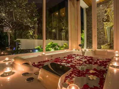 Luxury 4 bedrooms villa – Sea view – Based in Rawai