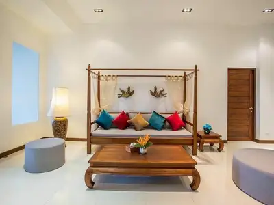 Luxury 4 bedrooms villa – Sea view – Based in Rawai