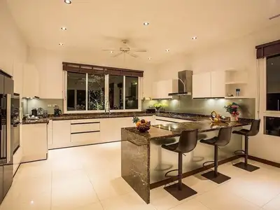 Luxury 4 bedrooms villa – Sea view – Based in Rawai
