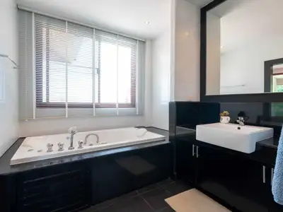Seaview 5 Bedrooms with private pool villa