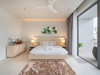 Modern 3 Bedrooms with Private Pool Villa in Kamala
