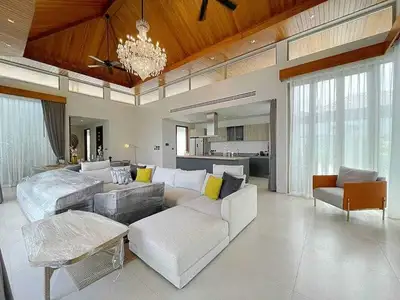 Luxury 4 Bedrooms with private pool villa