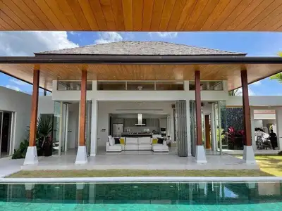 Luxury 4 Bedrooms with private pool villa