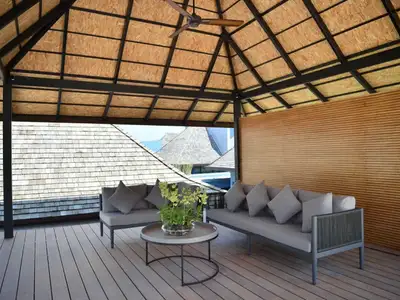The Lake House Luxury 4 Bedrooms Pool Villa for rent