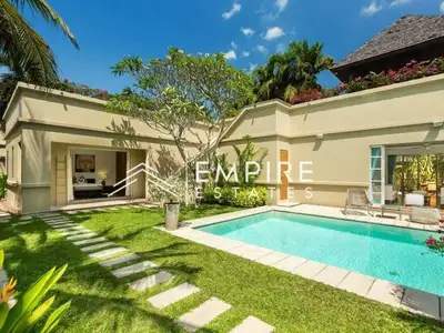 Tropical modern 3 Bedrooms pool villa for rent in Bangtao