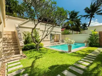 Tropical modern 3 Bedrooms pool villa for rent in Bangtao