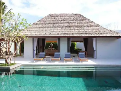 Luxury 4 bedrooms with private pool villa for rent in Anchan Lagoon