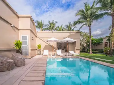 Tropical Modern 3 Bedrooms with private pool villa