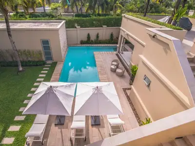 Tropical Modern 3 Bedrooms with private pool villa