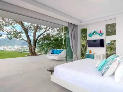 Seaview 5 bedrooms holiday home with private pool villa