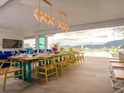 Seaview 5 bedrooms holiday home with private pool villa