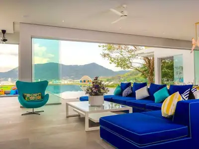 Seaview 5 bedrooms holiday home with private pool villa