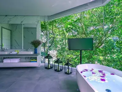 Seaview 5 bedrooms holiday home with private pool villa