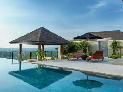 Mountain view in tropical paradise villa in Layan