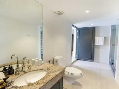 Mountain view in tropical paradise villa in Layan