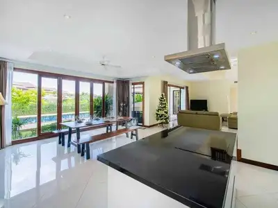 Laguna Village Residence 4 bedrooms pool villa with Garden Near Bang Tao Beach
