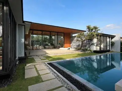 Botanica Forestique 4 bedrooms with private pool in Choeng Thale,Phuket
